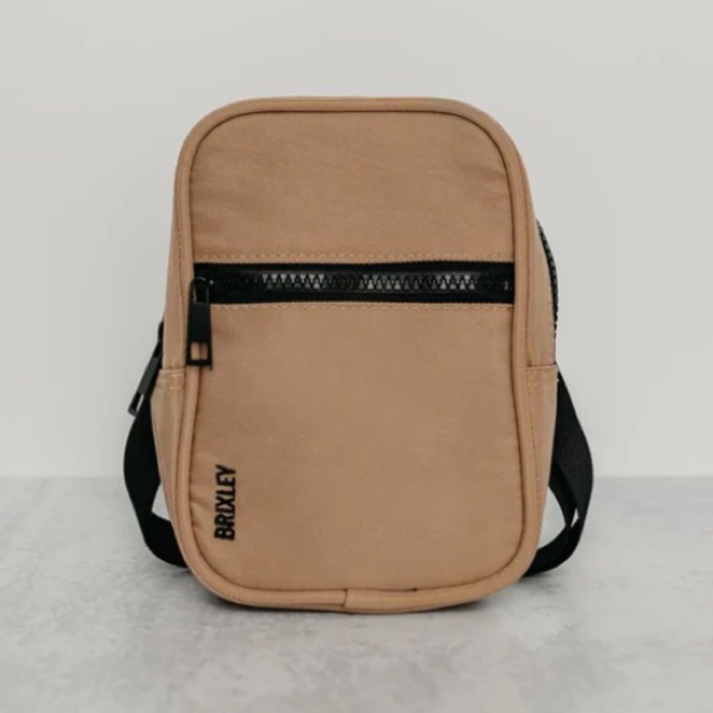 Brixley Desert Crossbody Sling
